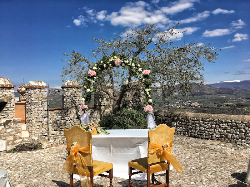 civil ceremony Sabina Castle